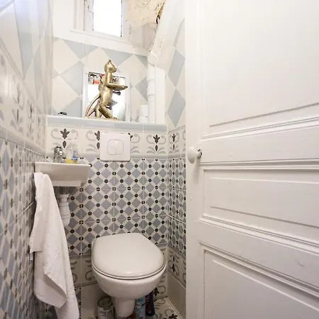 Διαμέρισμα Charming Apt With Terrace In The Heart Of Paris