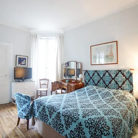 Charming Apt With Terrace In The Heart Of Paris